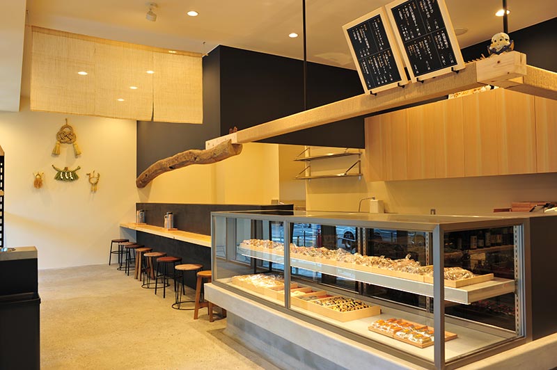 寝かせ玄米おむすび いろはの店内