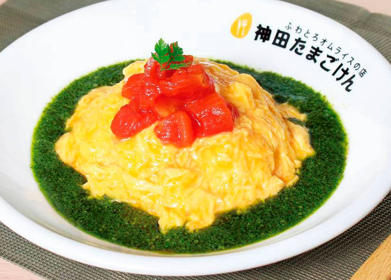 オムライス専門店 神田たまごけん 冷製バジルトマトソースオムライス